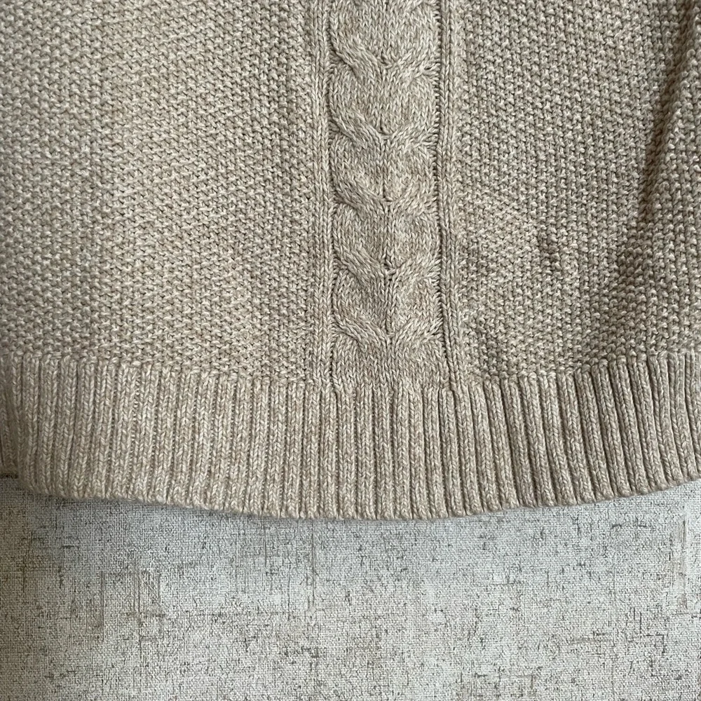 Sweater - Picture 2 of 5